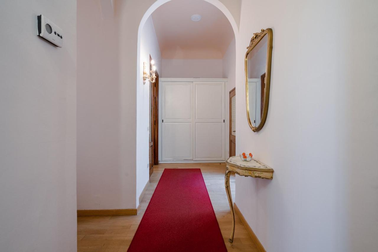 Apartment Ghibellina Elegant With 4 Bedrooms *