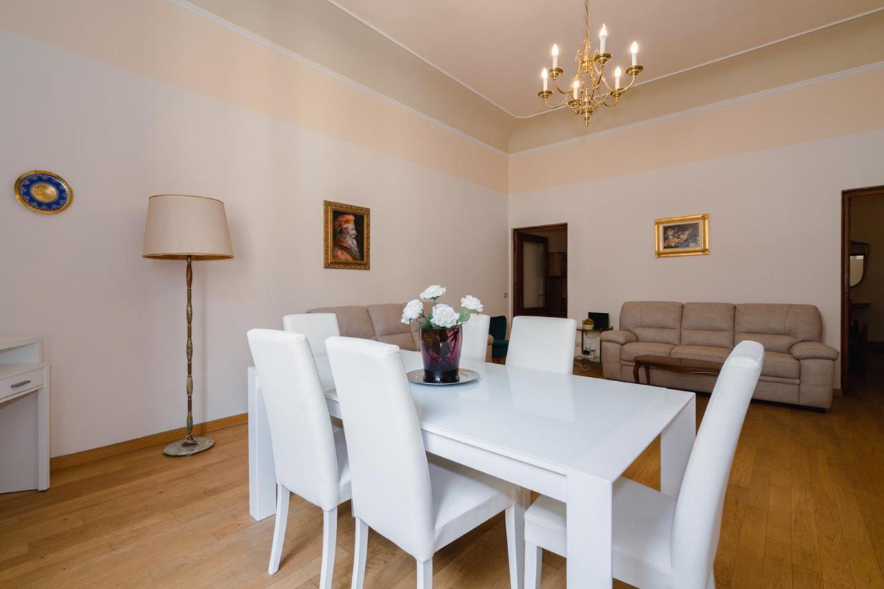 Apartment Ghibellina Elegant With 4 Bedrooms